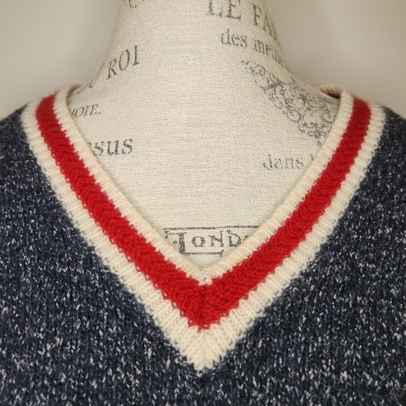 Tommy Hilfiger Sweater - Picture 5 of 9